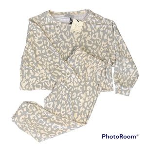 Dress Forum 2 Piece Lounge Set